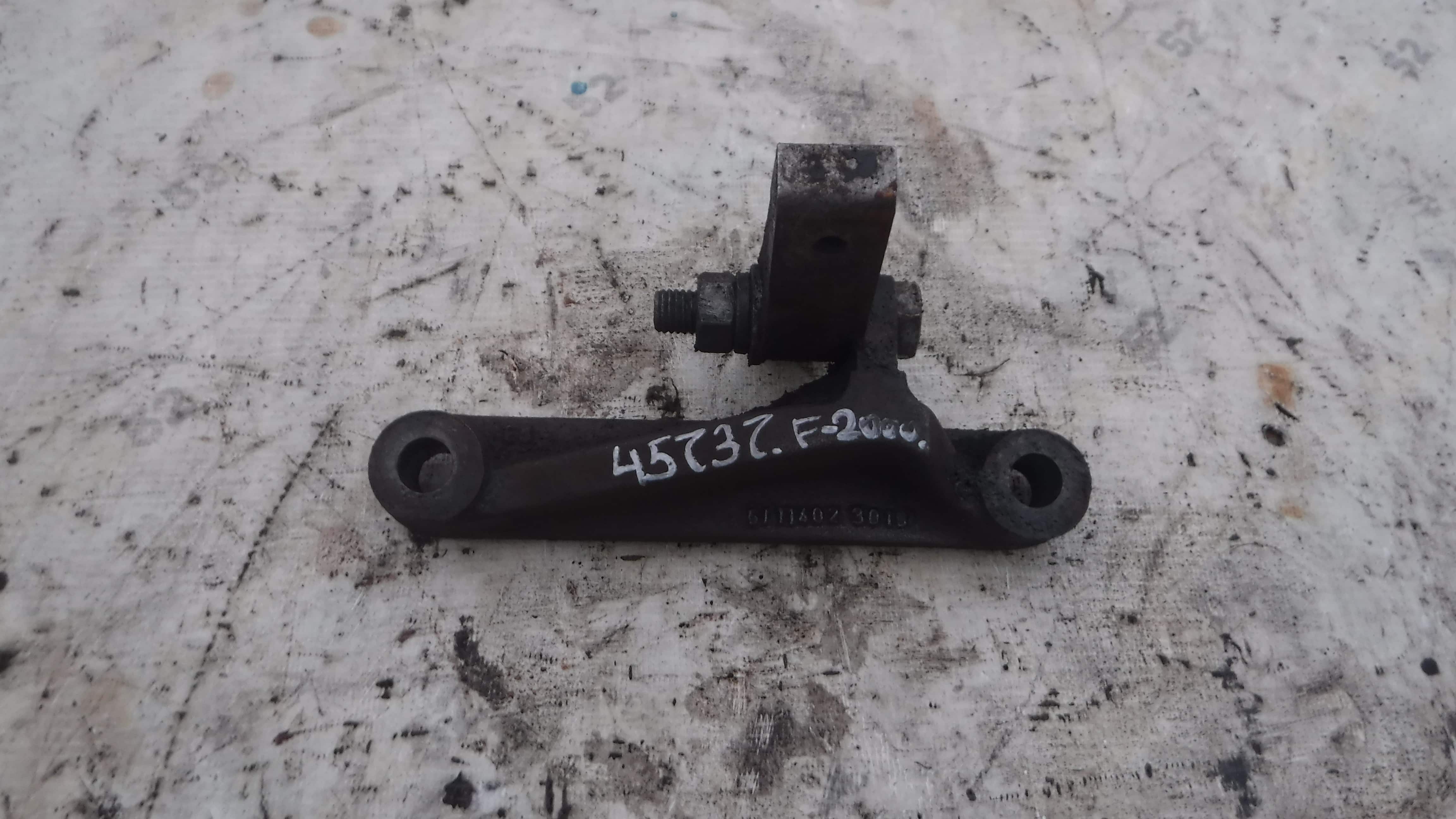 Кронштейн ТНВД низ Ман Man F2000 Крепление ТНВД 51114023019